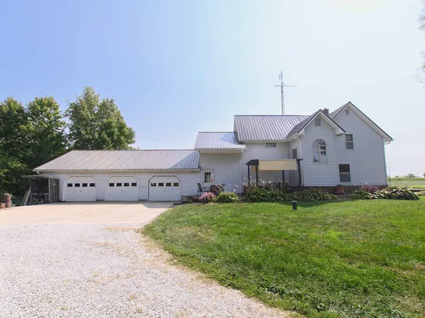 3126 E New Hope Cemetery Rd, Peru, IN 46970