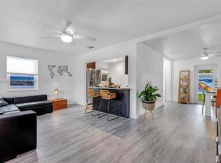 320 Sheridan St, Dania, FL 33004