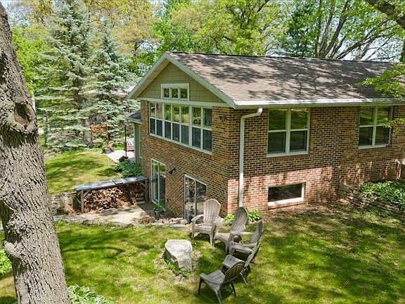 2nd image of 733 Bass Lake Ct