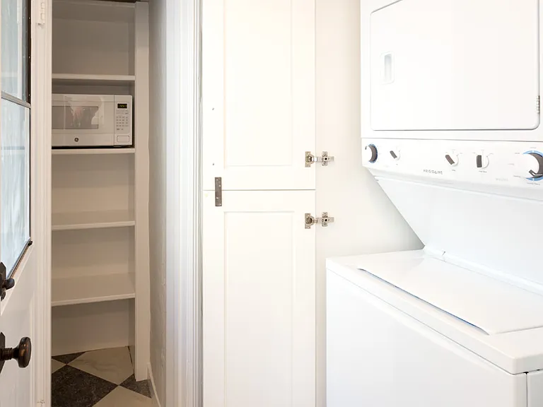 1930 N Rodney Dr #1934 — Photo 23