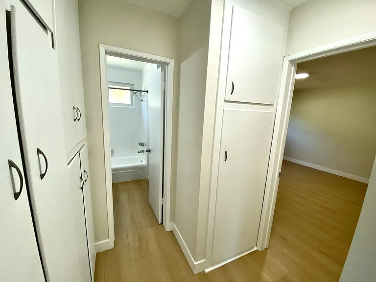 2147 Baxter St #9 — Photo 13