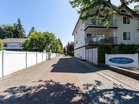 3rd image of 15298 20th Ave #204