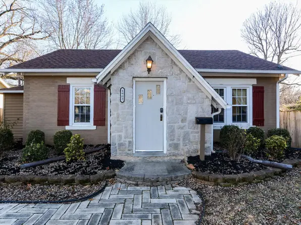 1902 E Monroe Terrace, Springfield, MO 65802