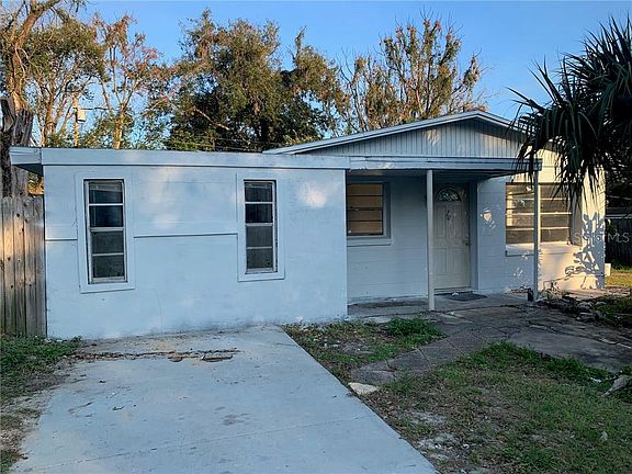 3rd image of 223 S Ulysses Dr