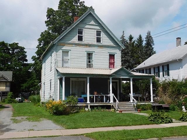 1st image of 15 Griswold St