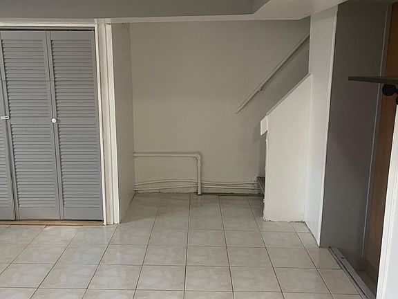 5th image of 2243 Cincinnatus Ave