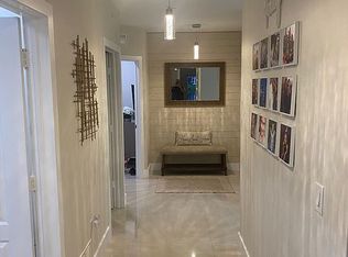 7808 Regal Heron Cir APT 106, Naples, FL 34104