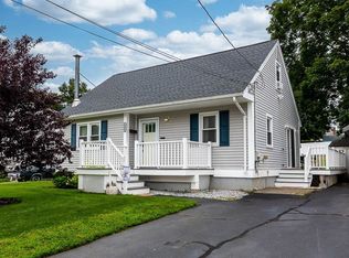 131 King St, Blackstone, MA 01504