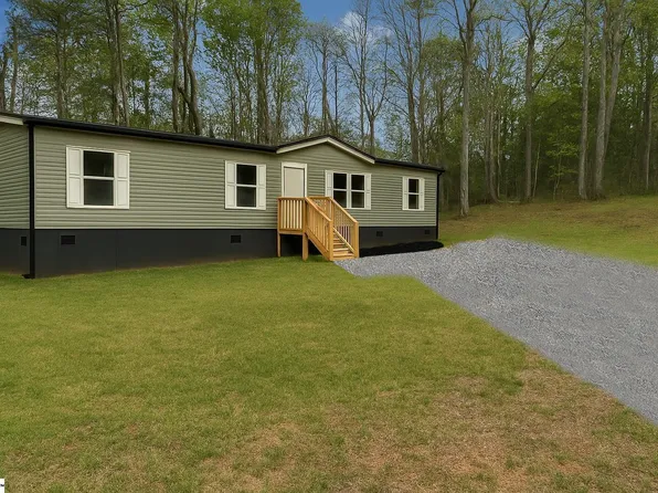 211 Leroy Dr, Liberty, SC 29657