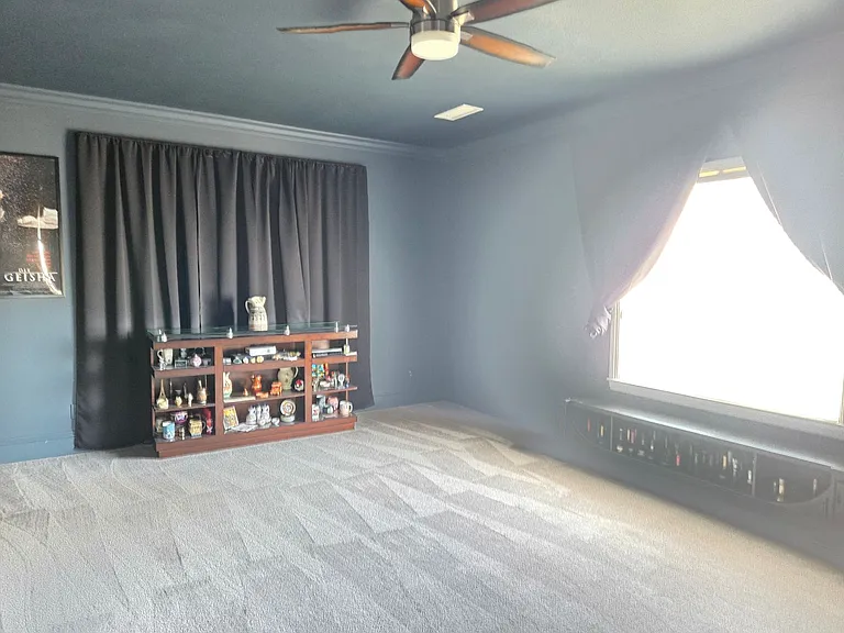 2819 Savannah Ct — Photo 16