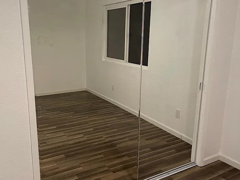 515 Fein Ave #3 — Photo 11