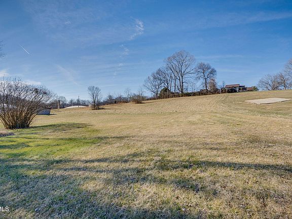 4th image of 4118 Weaver Pike