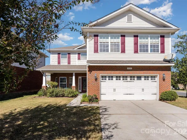 14725 Vaughan Dr, Charlotte, NC 28273