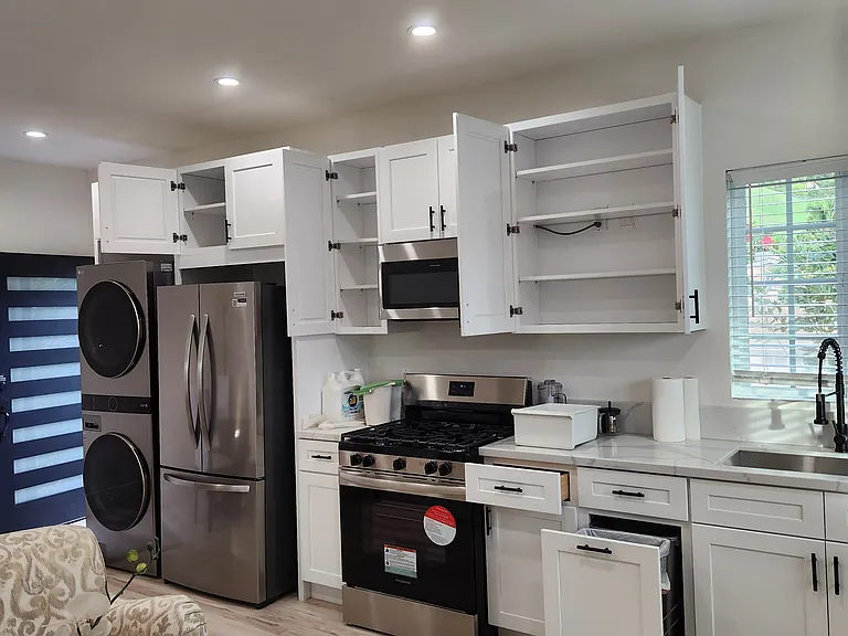 20741 Martha St #1 — Photo 2