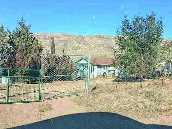 3rd image of 13190 Baker Rd