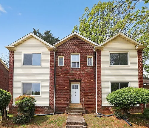 1412 Park Dr #1 Photo 1
