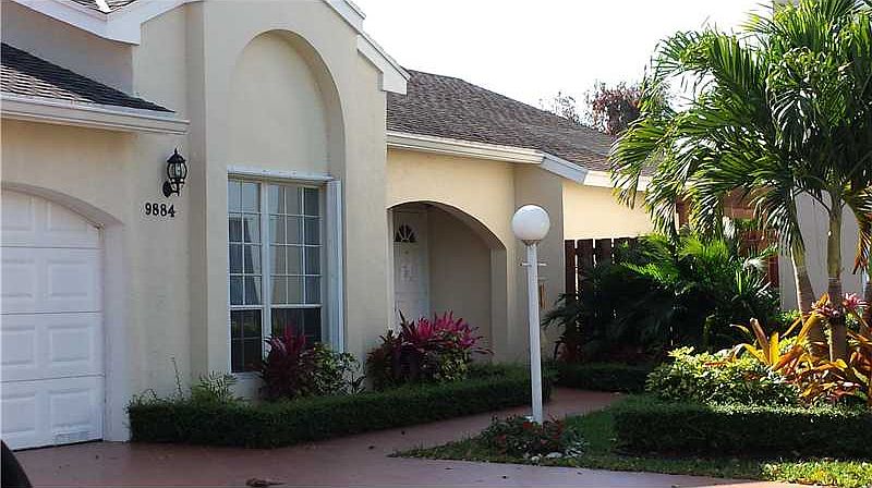 1st image of 9884 NW 51st Ter