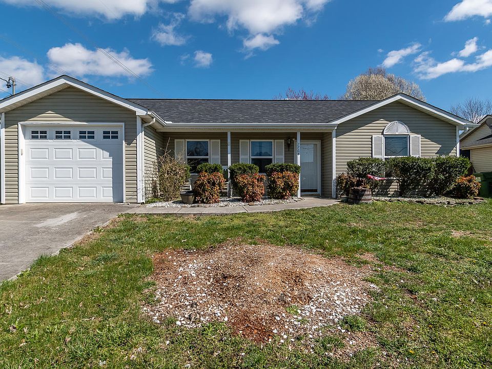 1st image of 7764 Emory Chase Ln