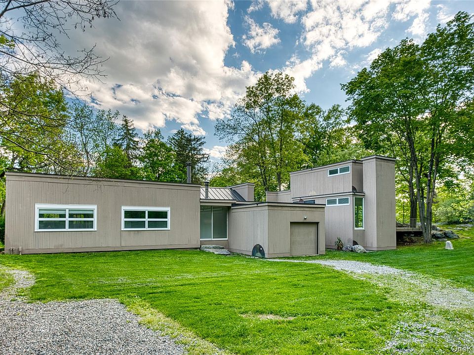 1st image of 61 Indian Brook Road