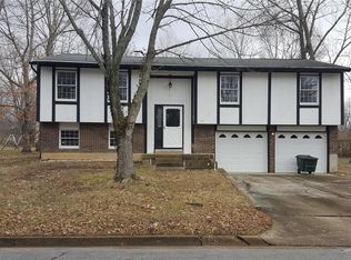 211 Steeplechase Rd, Rolla, MO 65401