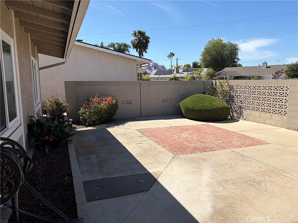 3 bed, 1245 sqft, $4,500 — Photo 3