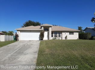 907 SW 29th Ter, Cape Coral, FL 33914