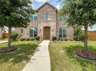 7002 Waterbury Dr, Rowlett, TX 75089