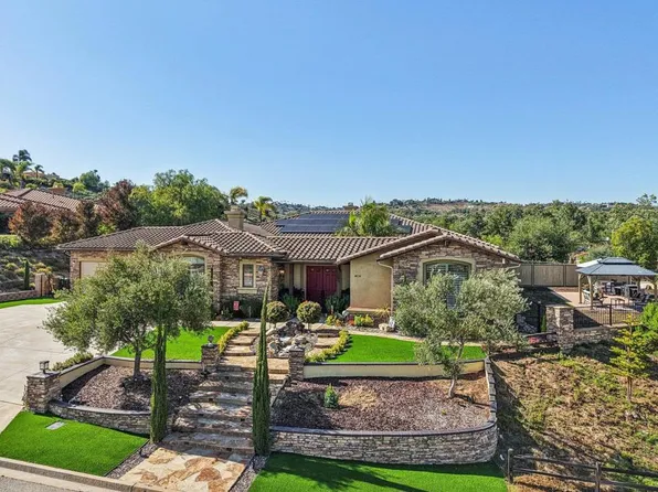 4030 Flowerwood Ln, Fallbrook, CA 92028