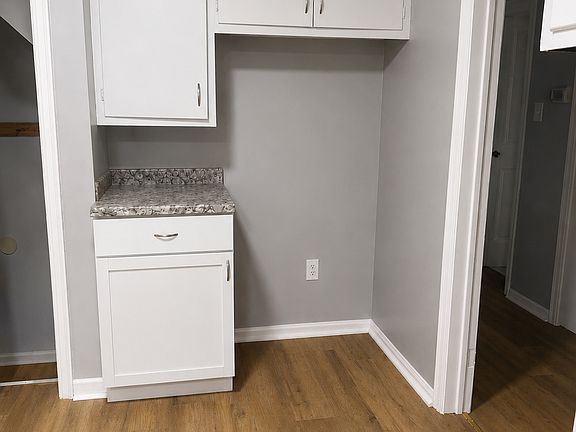 4th image of 6405 London St