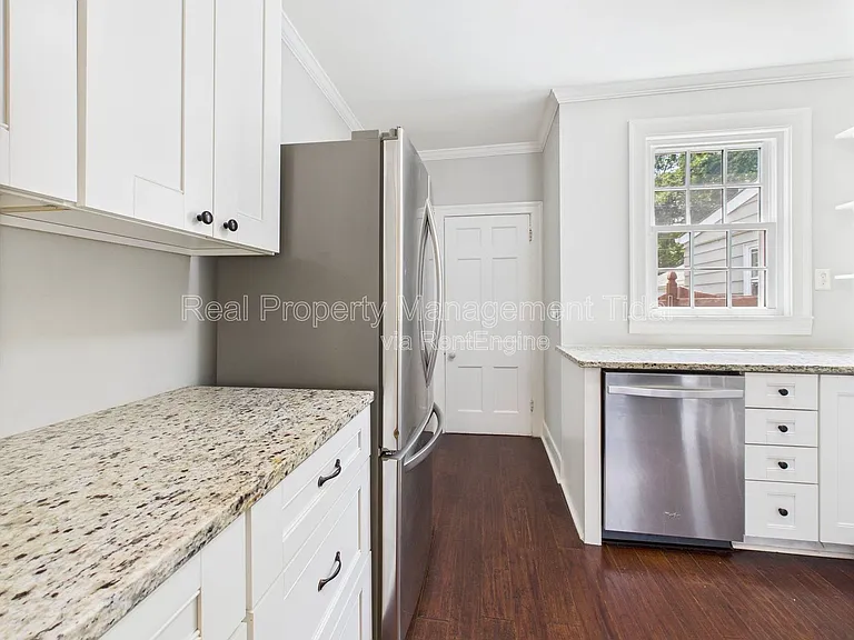 217 Palen Ave — Photo 9