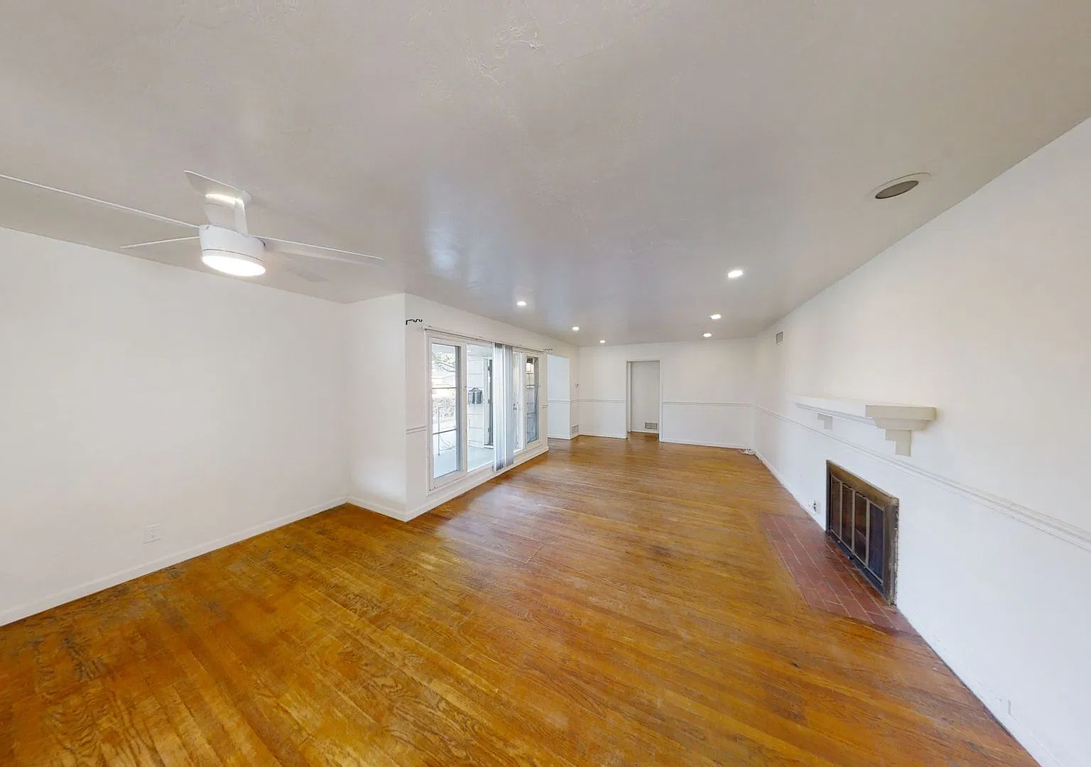 5bd/2ba On Mary Lane! — Photo 3