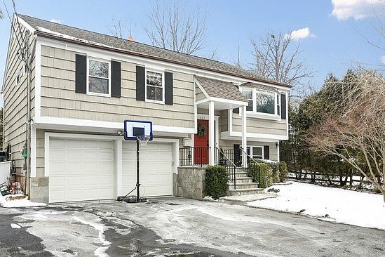 1st image of 1007 Palmer Ave