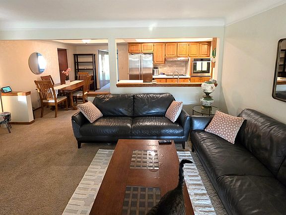 2nd image of 36687 Briarcliff Rd