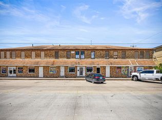 1915 45th St, Galveston, TX 77550