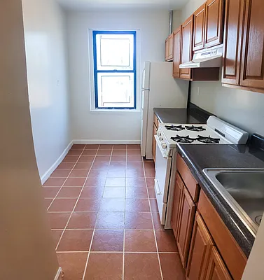 Rented by New York Residence | media 26