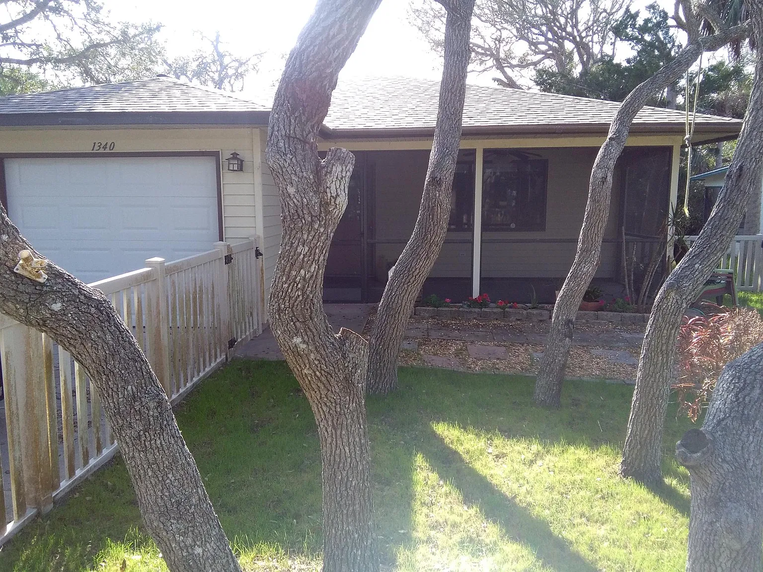 3 bed, 1500 sqft, $2,300 — Photo 1