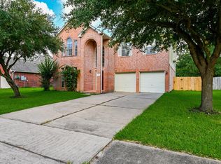 210 Annes Way, Stafford, TX 77477