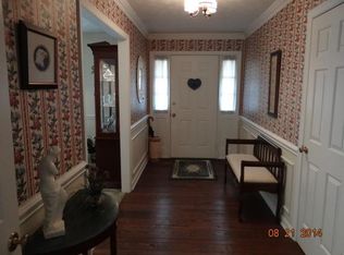 1306 W Wildwood Dr, Morristown, TN 37814