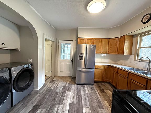 5th image of 503 W South St