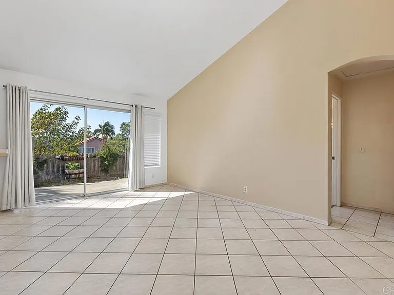 5444 Loganberry Way — Photo 11