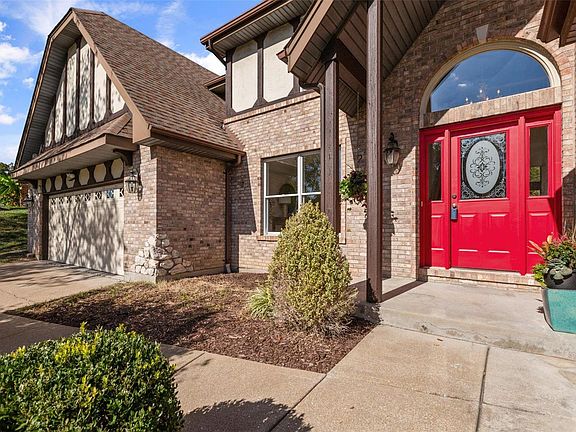 4th image of 5946 Summerhedge Pl