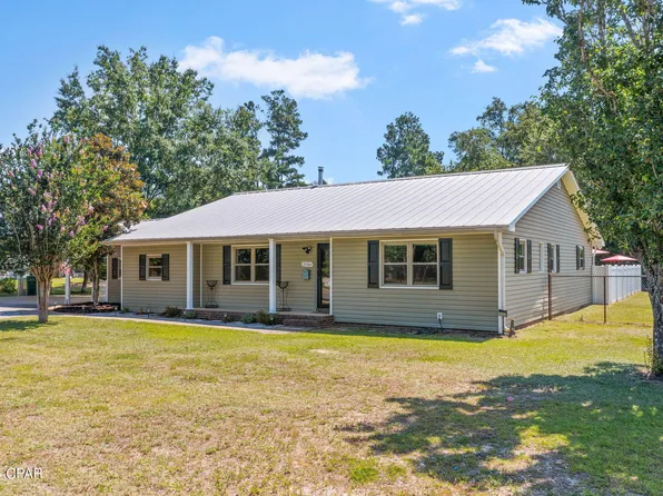 3266 Main St, Cottondale, FL 32431