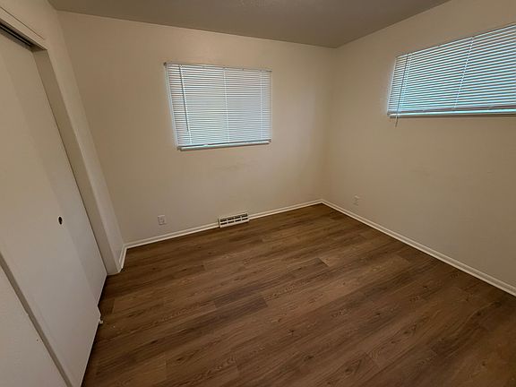 4th image of 5965 W 50th Ave