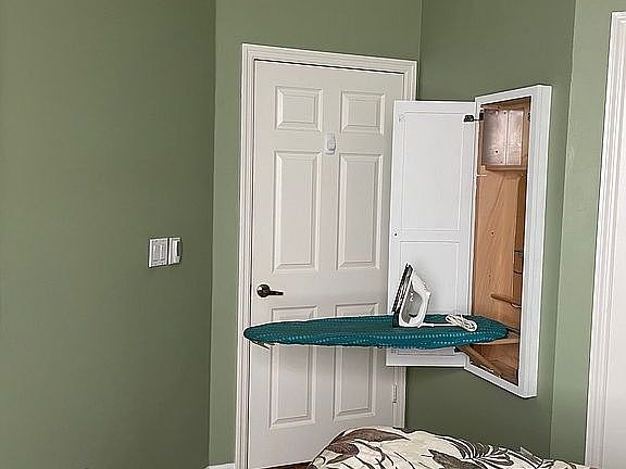 5th image of 3401 Mystic River Dr