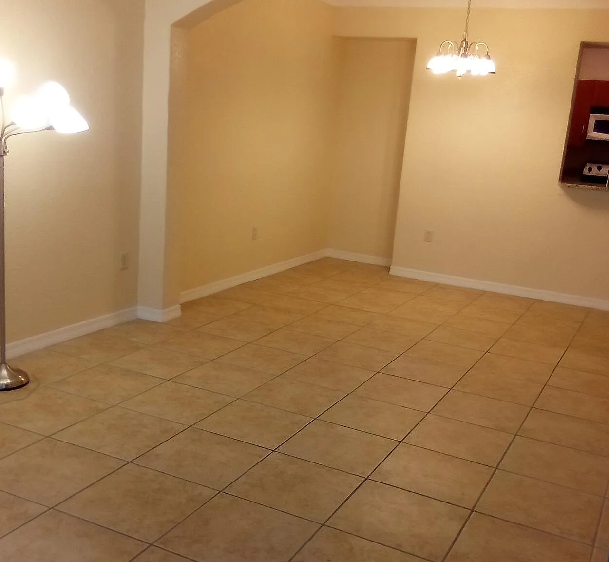 2 bed, 2.0 bath, 1151 sqft, $1,850 — Photo 2