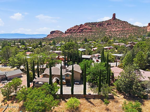 2nd image of 730 SUNSHINE Lane