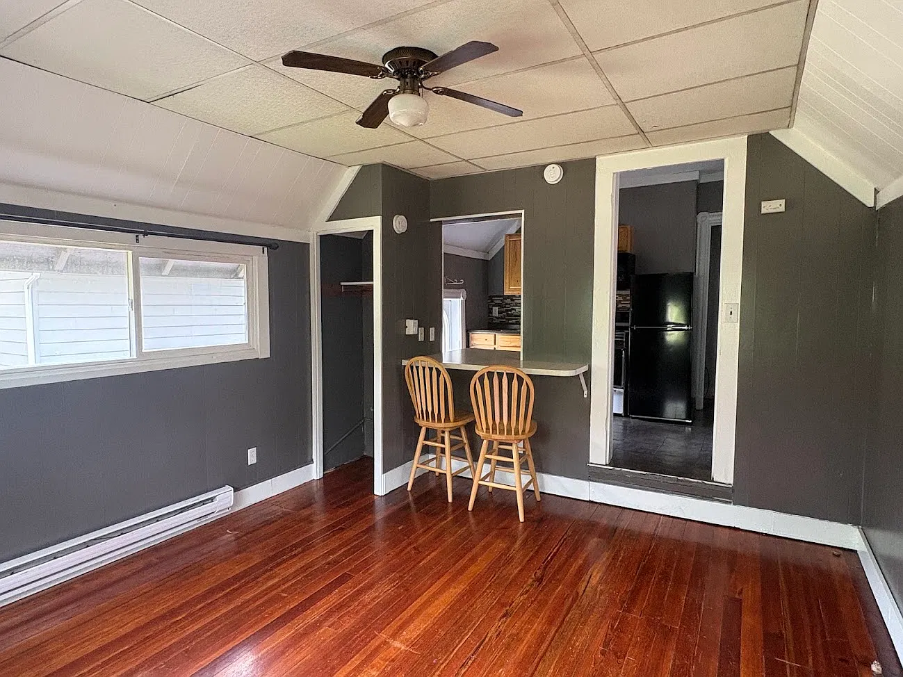 Studio, $795 — Photo 3