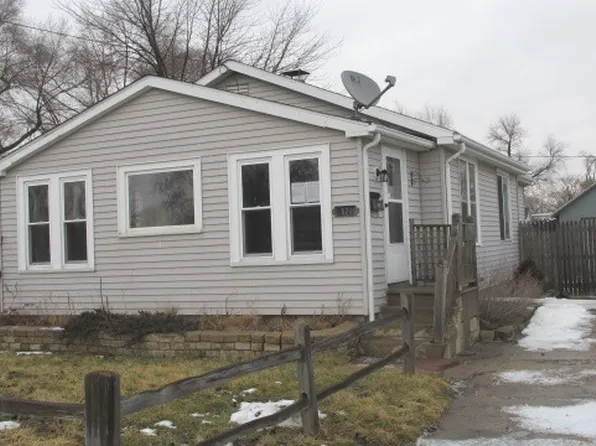 1528 Mulberry St, Ottawa, IL 61350