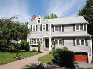 46 Mount Hood Ter, Melrose, MA 02176