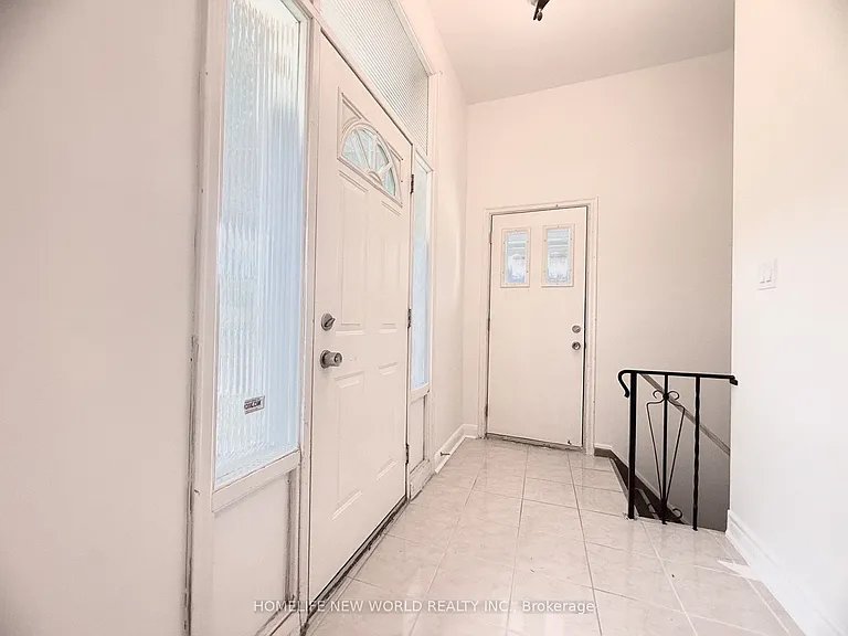 61 Crosland Dr — Photo 25